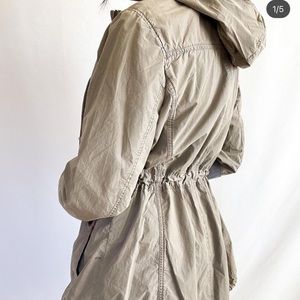 LEVIS TRENCHCOAT